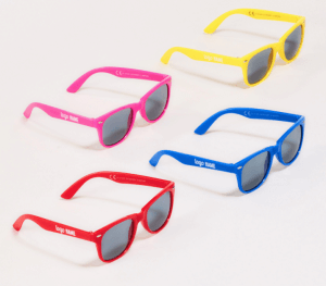 Zonnebrilen drukken met loog, bedrukte zonnebrillen, zonnebrillen bedrukken, bedrukte zonnebril, zonnebrillen met logo