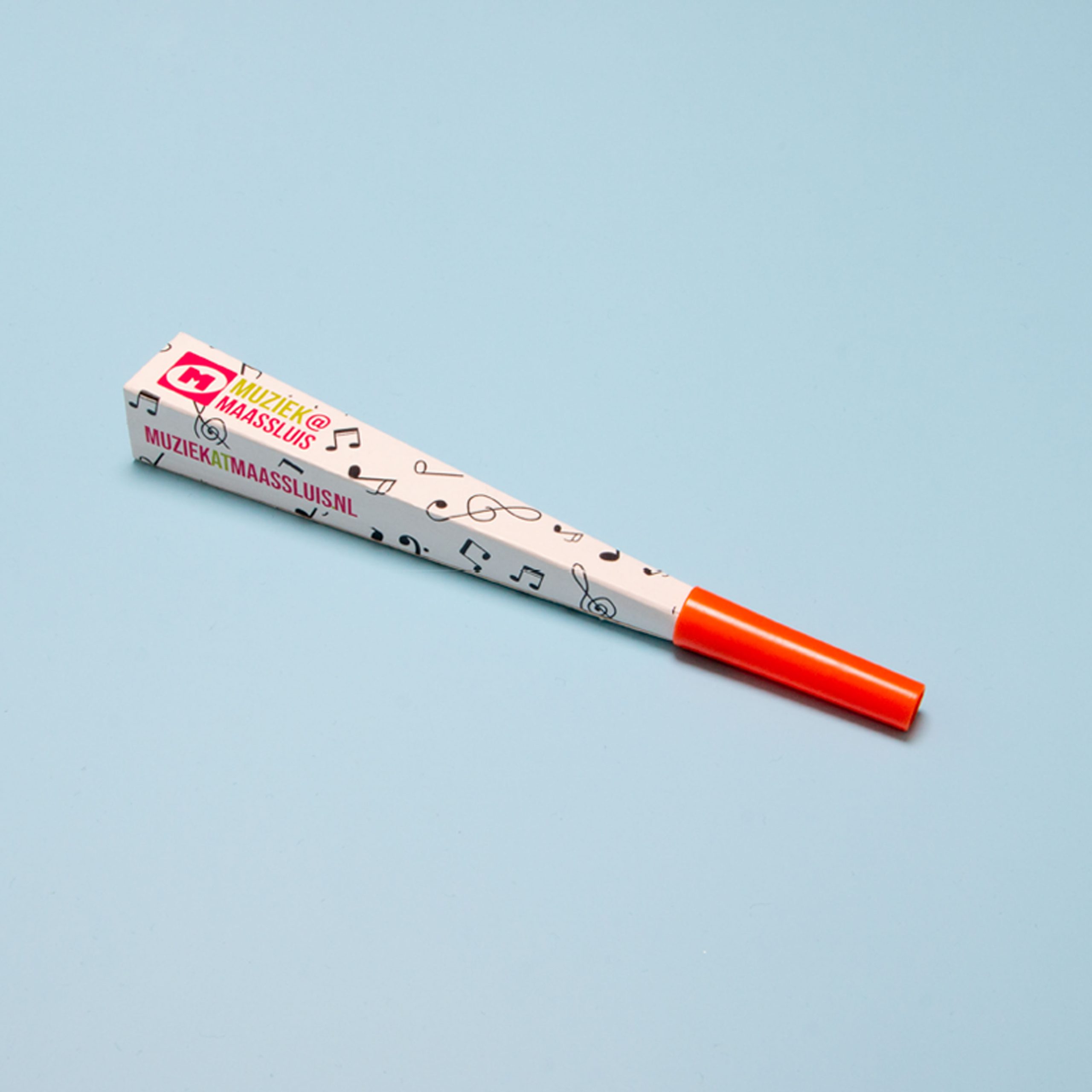 Full-color-toeters-bedrukken,-toeters-met-logo,-toetertjes-bedrukken