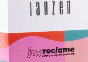 Janzen-gift-set-bedrukken-met-sleeve,-kartonnen-sleeve-bedrukken,-janzen-giftset-bedrukt